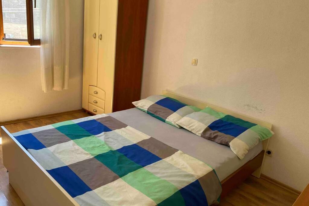 Апартаменты Apartman Toma Слатине Экстерьер фото